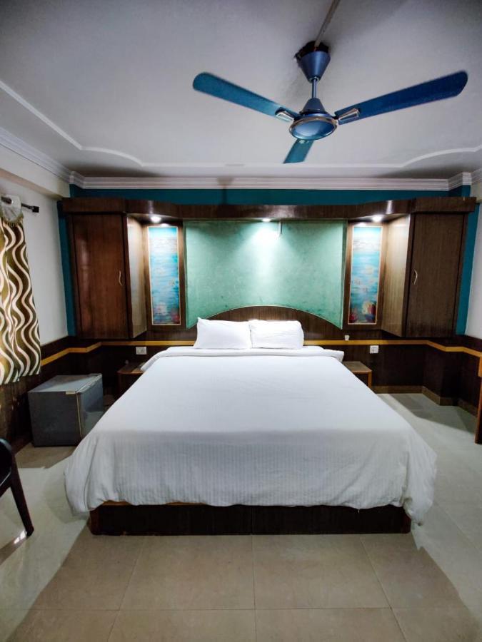 Hotel Haifa Varanasi Dış mekan fotoğraf