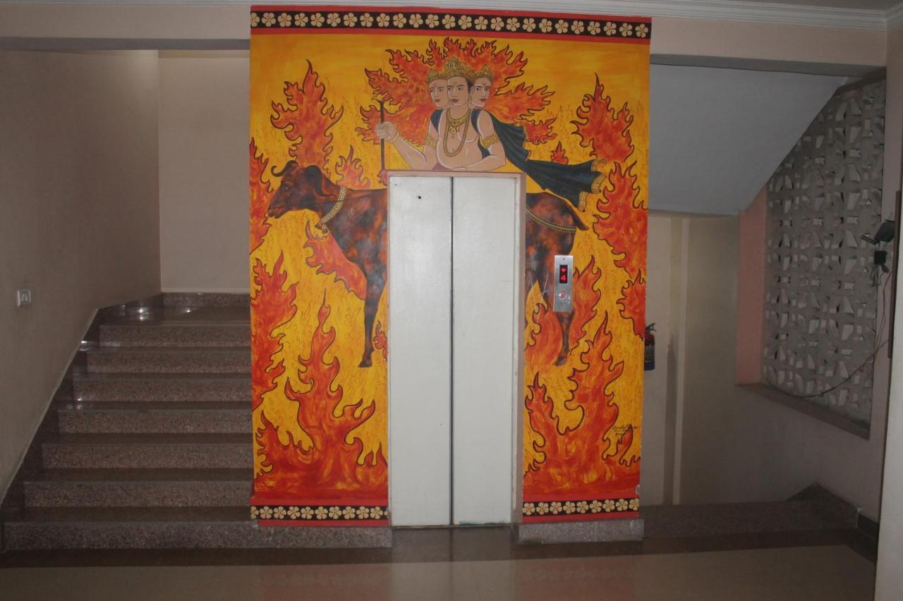 Hotel Haifa Varanasi Dış mekan fotoğraf
