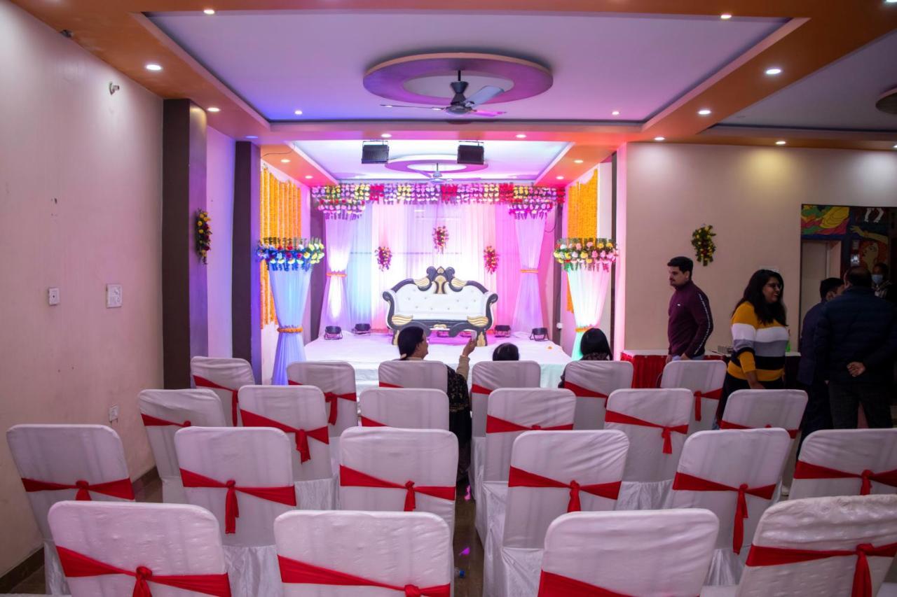 Hotel Haifa Varanasi Dış mekan fotoğraf