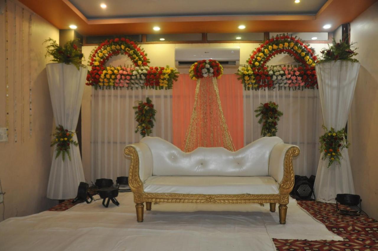 Hotel Haifa Varanasi Dış mekan fotoğraf