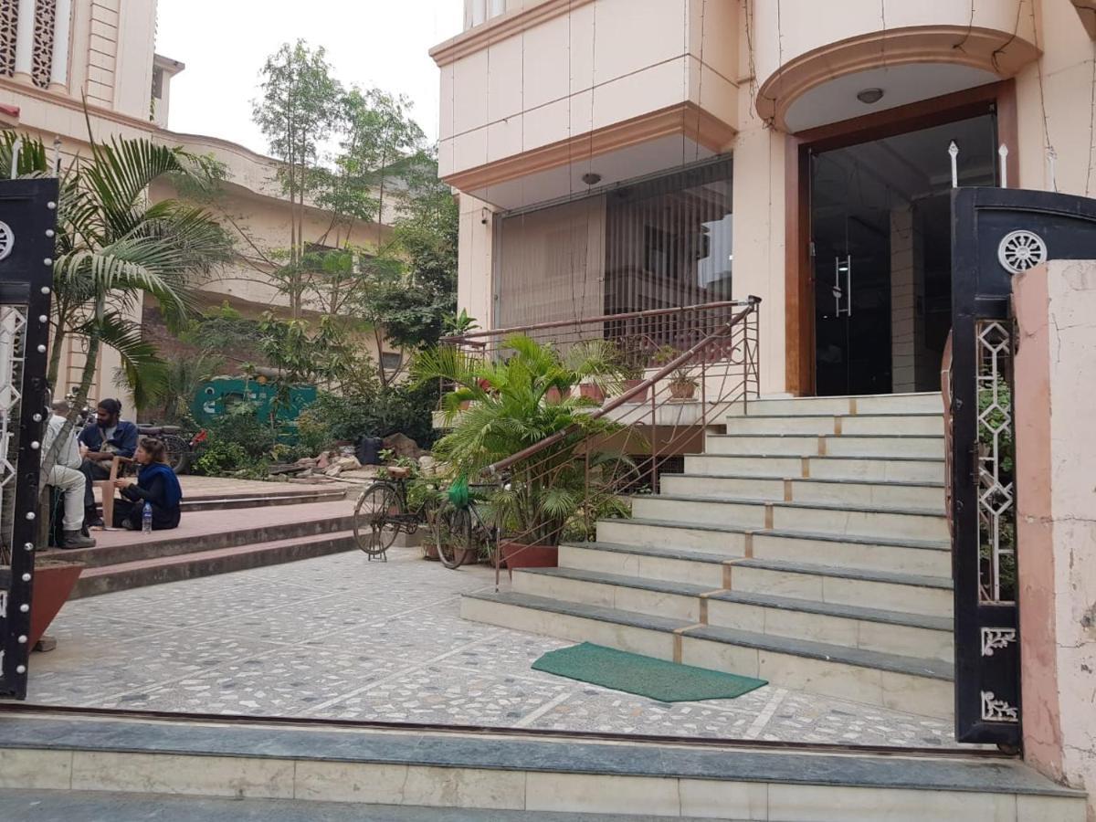 Hotel Haifa Varanasi Dış mekan fotoğraf